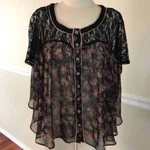 Flowy lace floral top